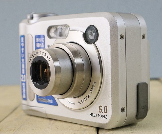完動品】CASIO QV-R61 コンパクトデジタルカメラ S/N 1001498 P006 mi