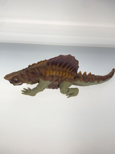 ウルトラマン特撮怪獣シリーズ 二次元怪獣ガヴァドン 巨大ソフビ