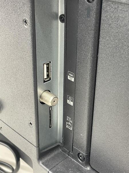 ﾄﾞﾝ・ｷﾎｰﾃ(ドンキホーテ) / 液晶テレビ 22インチ 2022年製 LE-2212TS