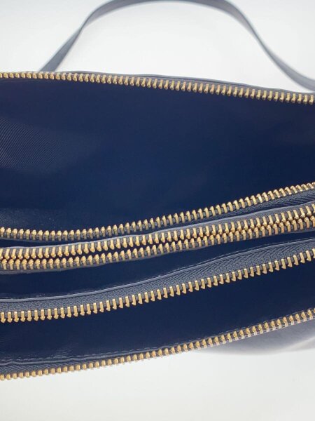 CELINE(セリーヌ) / ショルダーバッグ/レザー/BLK/トリオラージ