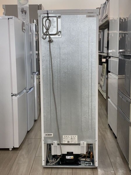 SHARP(シャープ) / 冷蔵庫・冷凍庫 SJ-D18J-W | 中古品の販売・通販