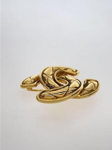 CHANEL(シャネル) / ブローチ/ココマーク/マトラッセ/キルティング