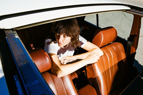 豪SSW Courtney Barnett（コートニー・バーネット）、新作『Creature