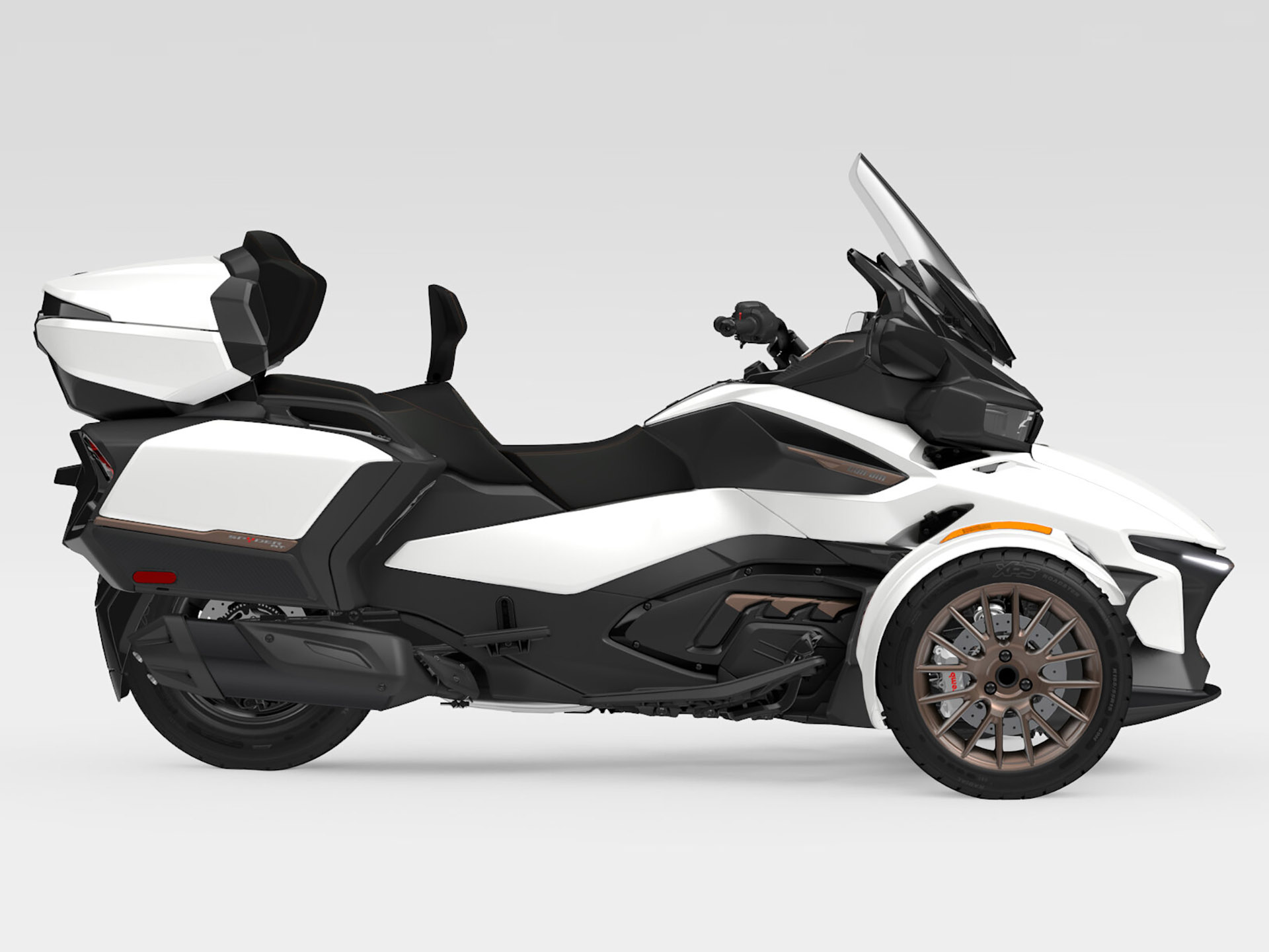 New 2025 Can-Am Spyder RT Sea-to-Sky Vegas White Satin