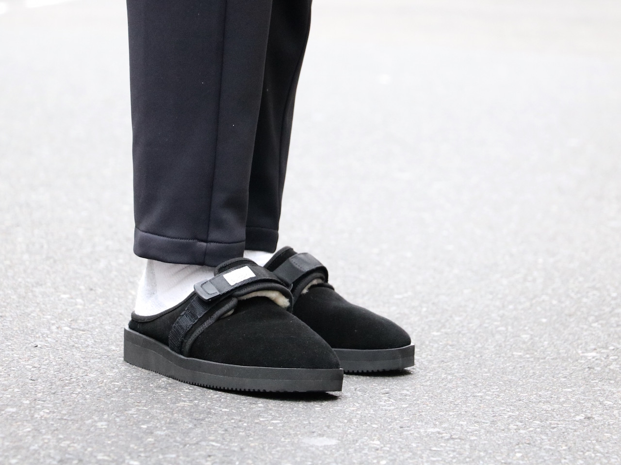 SUICOKE/ZAVO-VM. – C.E.L.STORE NOTE