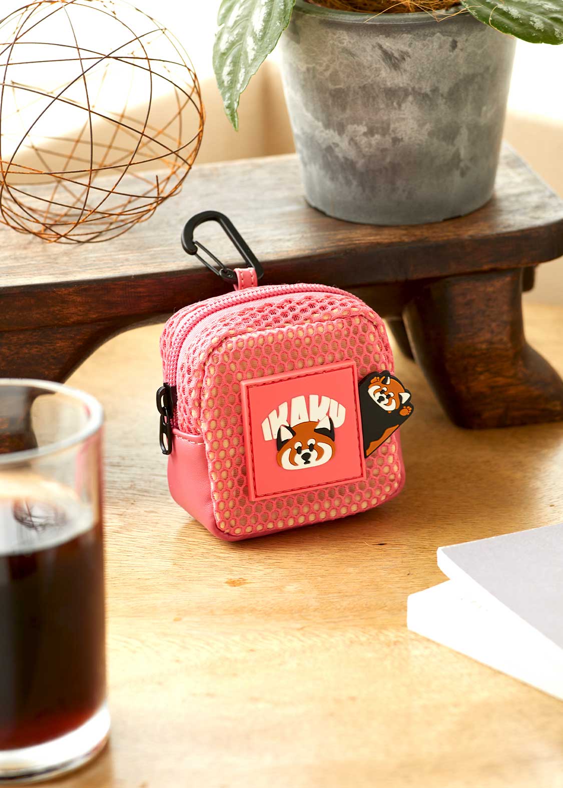 イカク｜メッシュスクエアポーチ｜ユニセックス｜グラニフ(graniph