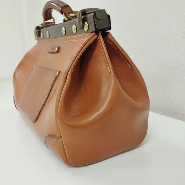 HERZ ヘルツ ガレージミニボストンバッグ ブラウン ショルダーバッグ