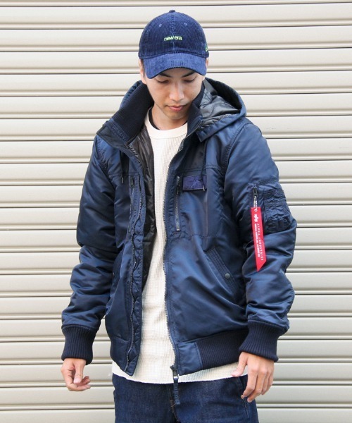 Alpha Industries（アルファインダストリーズ）の「ALPHA アルファ