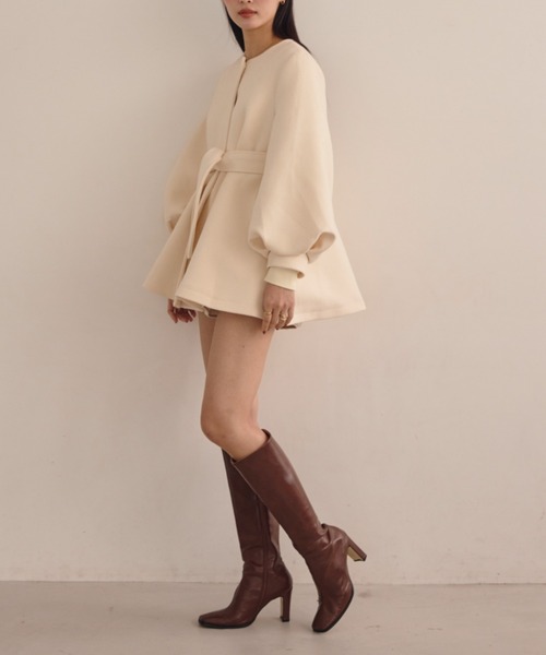 バルーンスリーブフレアコート（ノーカラージャケット）｜ACYM