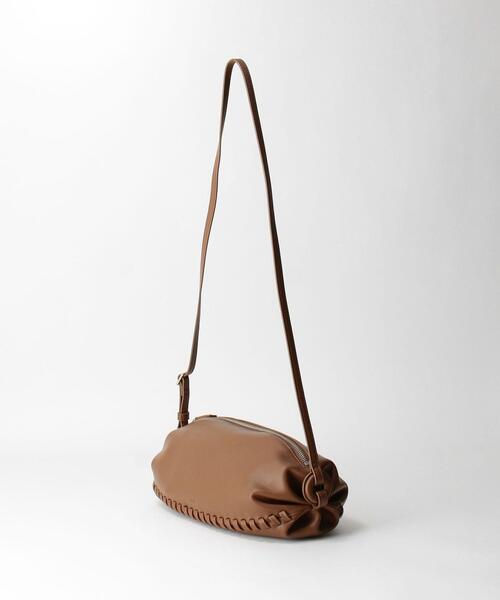 VASIC（ヴァジック）の「＜VASIC＞WELLS POCKET レザーショルダー