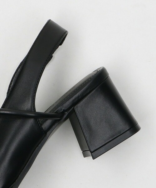 レザーライク オープントゥ バックストラップミュール（サンダル