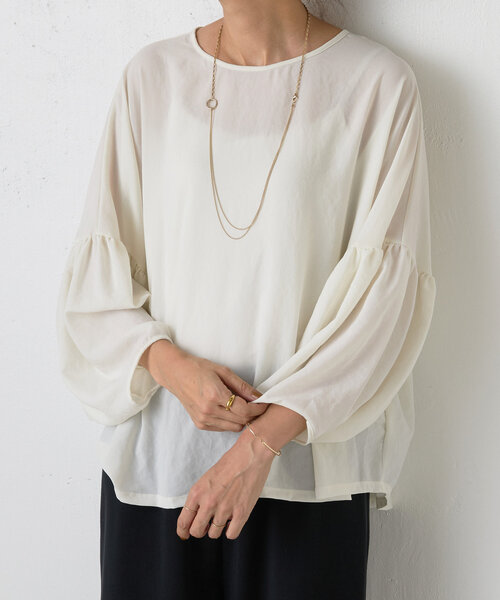 BEARDSLEY（ビアズリー）の「袖ギャザーTブラウス（シャツ/ブラウス