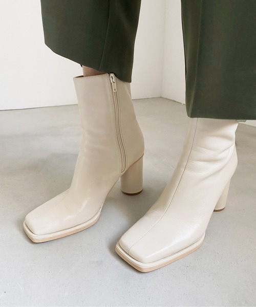 Ameri（アメリ）の「UNDRESSED DIMENSIONAL SQUARE BOOTS（ブーツ