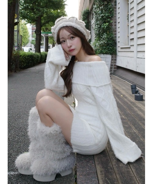 ヘアリーオフショルニットミニワンピース（ワンピース）｜Darich