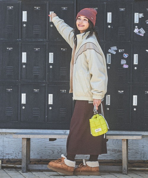 niko and（ニコアンド）の「オリジナルフェイクムートンモカシン