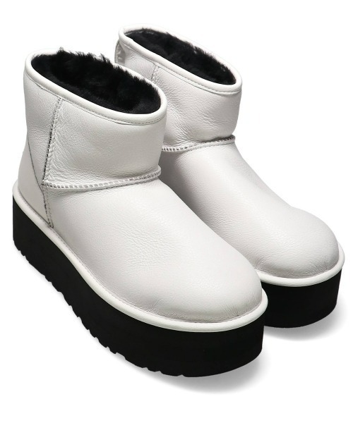UGG（アグ）の「UGG W CLASSIC MINI PLATFORM / アグ クラッシック