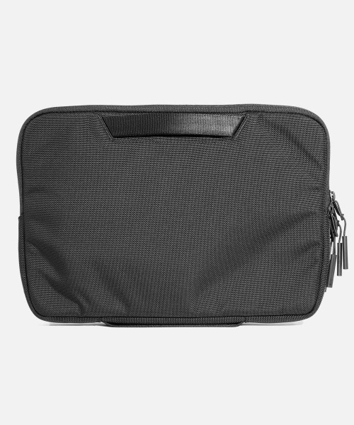 Aer（エアー）の「Aer（エアー）Tech Folio 13' Black AER-21029