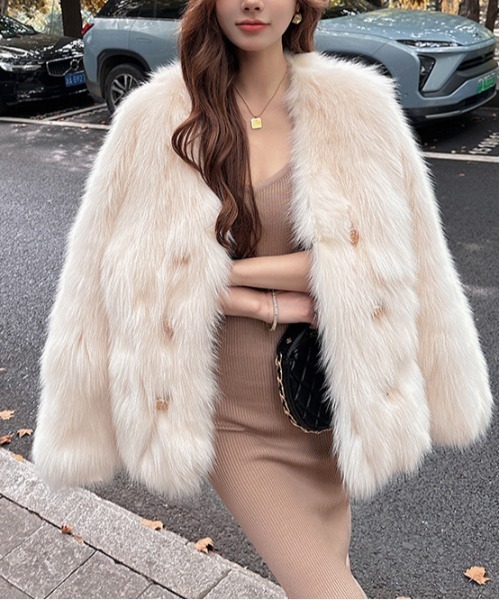 セール】Vネック 中綿 イミテーションファーコート（テーラード