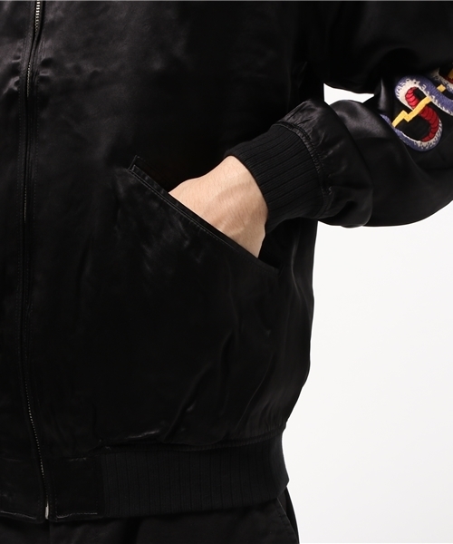 HYSTERIC GLAMOUR（ヒステリックグラマー）の「SNAKE&SKULL刺繍