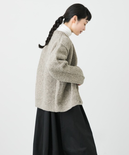 かぐれ（カグレ）の「ペルークルーネックカーディガン（ニット