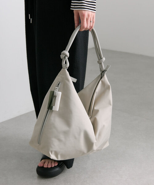 セール】《撥水/軽量/A4サイズ対応》樹脂パーツワンハンドルバッグ