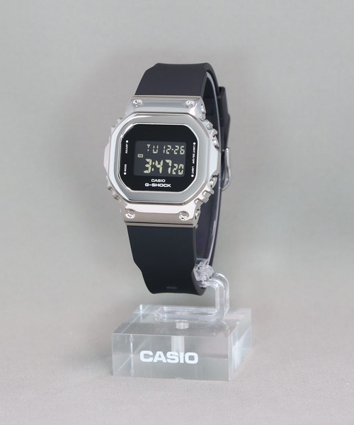 5600シリーズ / メタルベゼル / GM-S5600U-1JF（デジタル腕時計）｜G