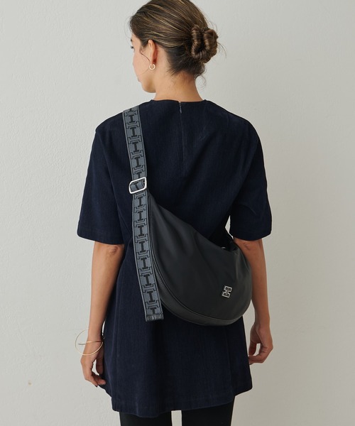 アーゴ M NYLON/CERVO（ショルダーバッグ）｜IACUCCI（イアクッチ）の