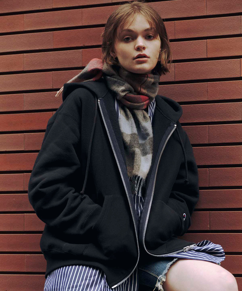 Champion（チャンピオン）の「【CHAMPION / チャンピオン】別注 SOLID