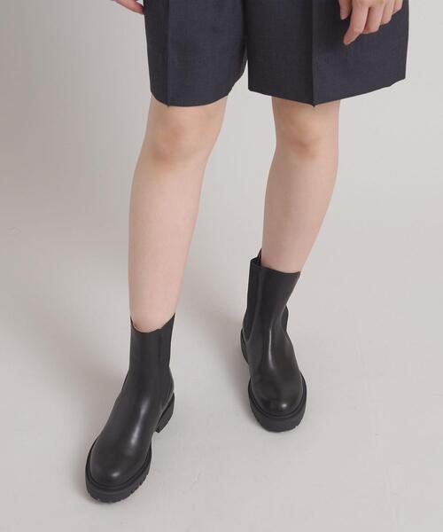 ODETTE E ODILE（オデットエオディール）の「チェルシー ショート