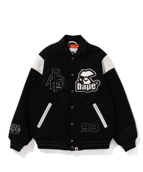 A BATHING APE（アベイシングエイプ）の「SWITCH SHOULDER VARSITY