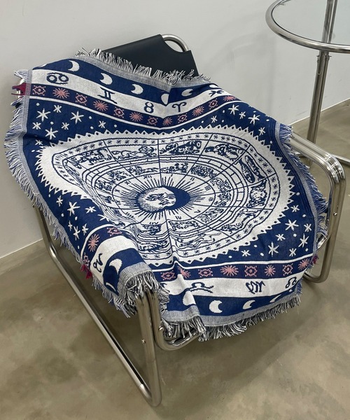 セール】膝掛けやインテンリアに最適。タッセル大判ブランケット