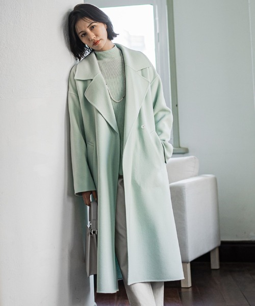 LAUTREAMONT（ロートレアモン）の「Super140ビッグカラーリバーコート