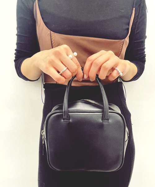 EDIT. FOR LULU（エディットフォールル）の「《追加》abcミニレザー