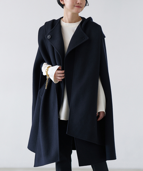 VERMEIL par iena（ヴェルメイユパーイエナ）の「Super140s マント