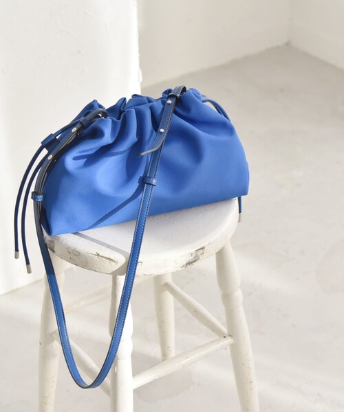 quaranciel: ギャザー ショルダー 巾着 バッグ（ショルダーバッグ