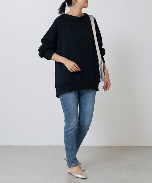 BEARDSLEY（ビアズリー）の「Ronde刺繍裏毛プルオーバー（Tシャツ