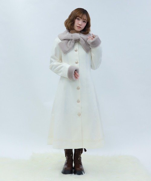 ファーティペ付ロングコート（ダッフルコート）｜axes femme POETIQUE