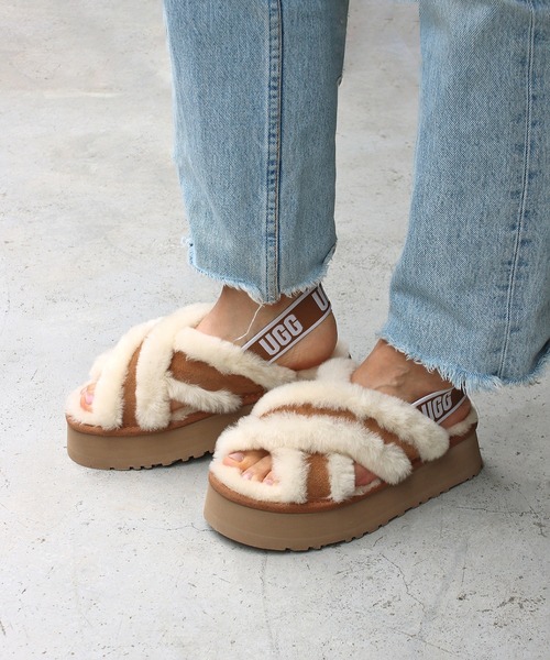 UGG（アグ）の「【UGG】アグ DISCO CROSS SLIDE ディスコ クロス