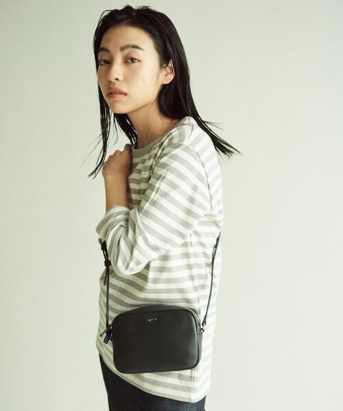 agnes b.（アニエスベー）の「Lucy ミニショルダーバッグ (QAS01－01