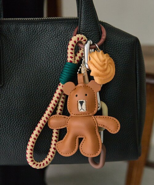 セール】《インフルエンサーuchida企画》ゆるくまストラップ（チャーム