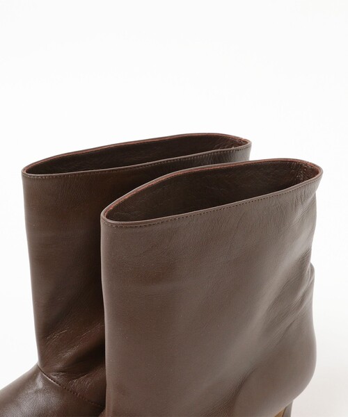 NEBULONI E（ネブローニ）の「NEBULONI E / ナッパ ショートブーツ