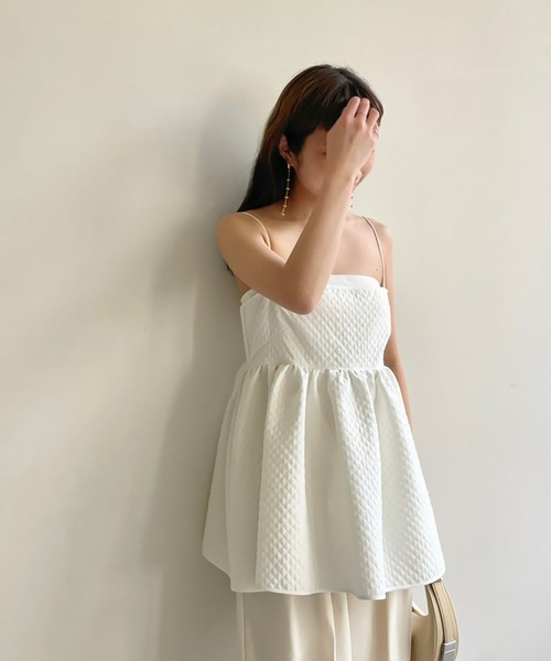 Whim Gazette（ウィムガゼット）の「ジャガードキャミブラウス