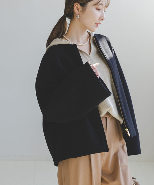 Noble（ノーブル）の「MTRショートケープブルゾン（ノーカラーコート