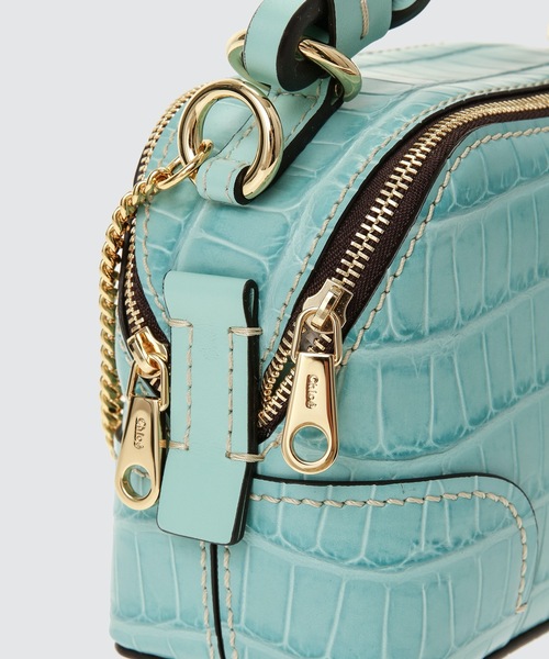 Chloe（クロエ）の「DARIA / クロコダイル型押し＆シャイニーカーフ