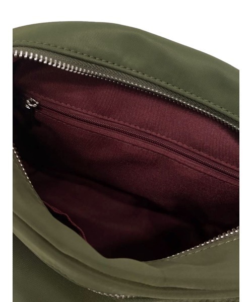 Ameri（アメリ）の「USEFUL MILITALY SQUARE BAG（ショルダーバッグ