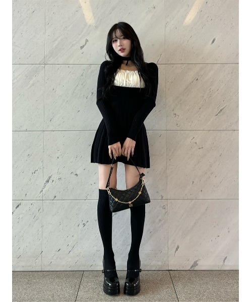 ネックリボンデザインフレアニットミニワンピース（ワンピース