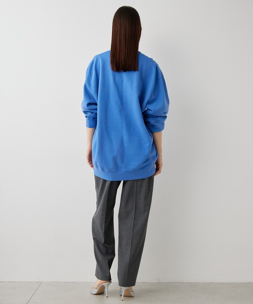 Whim Gazette（ウィムガゼット）の「ロゴスウェットプルオーバー