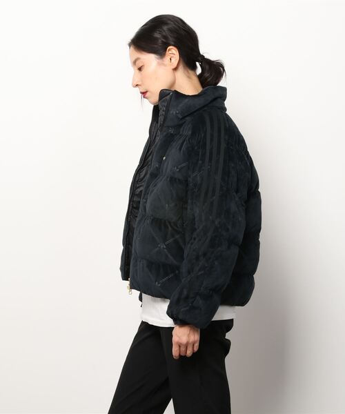 adidas（アディダス）の「ショート パファージャケット / アディダス