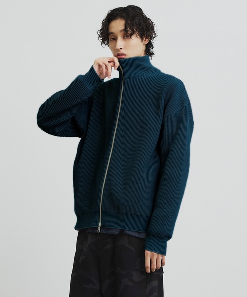 PUBLIC TOKYO（パブリックトウキョウ）の「バウンドウールドライバーズ