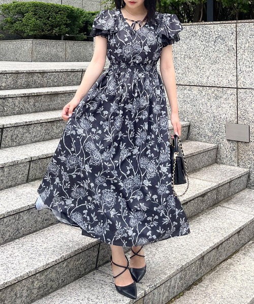 セール】オリジナル花柄ロングフレアワンピース（ワンピース）｜ROYAL